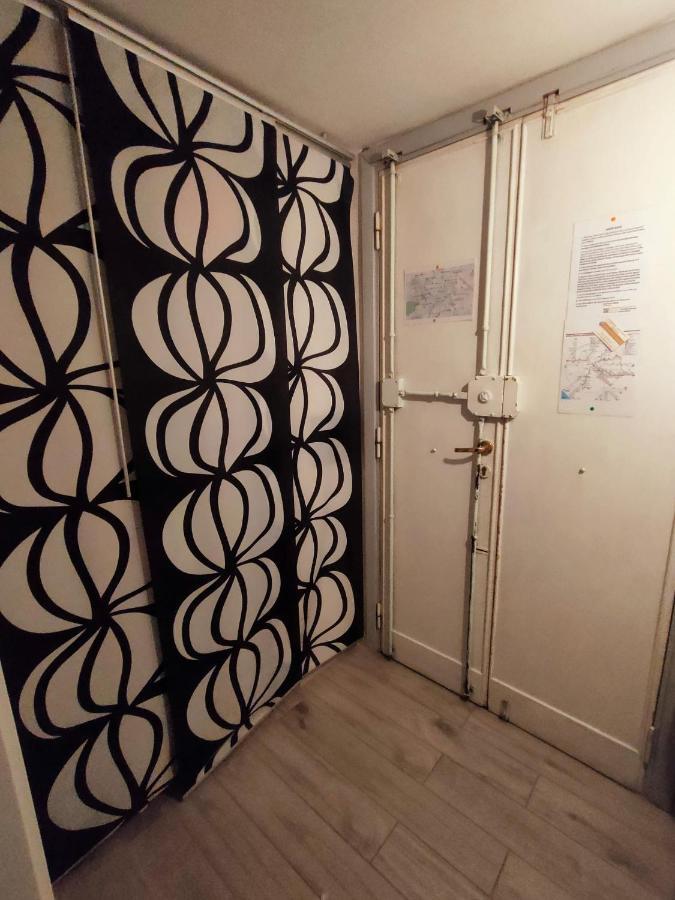 White Apartment Roma Ngoại thất bức ảnh