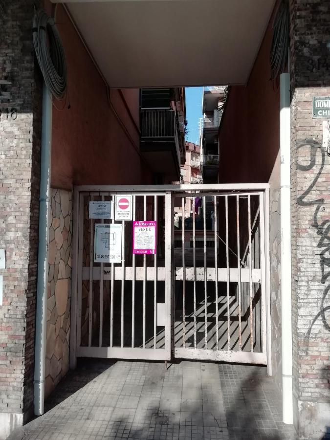 White Apartment Roma Ngoại thất bức ảnh