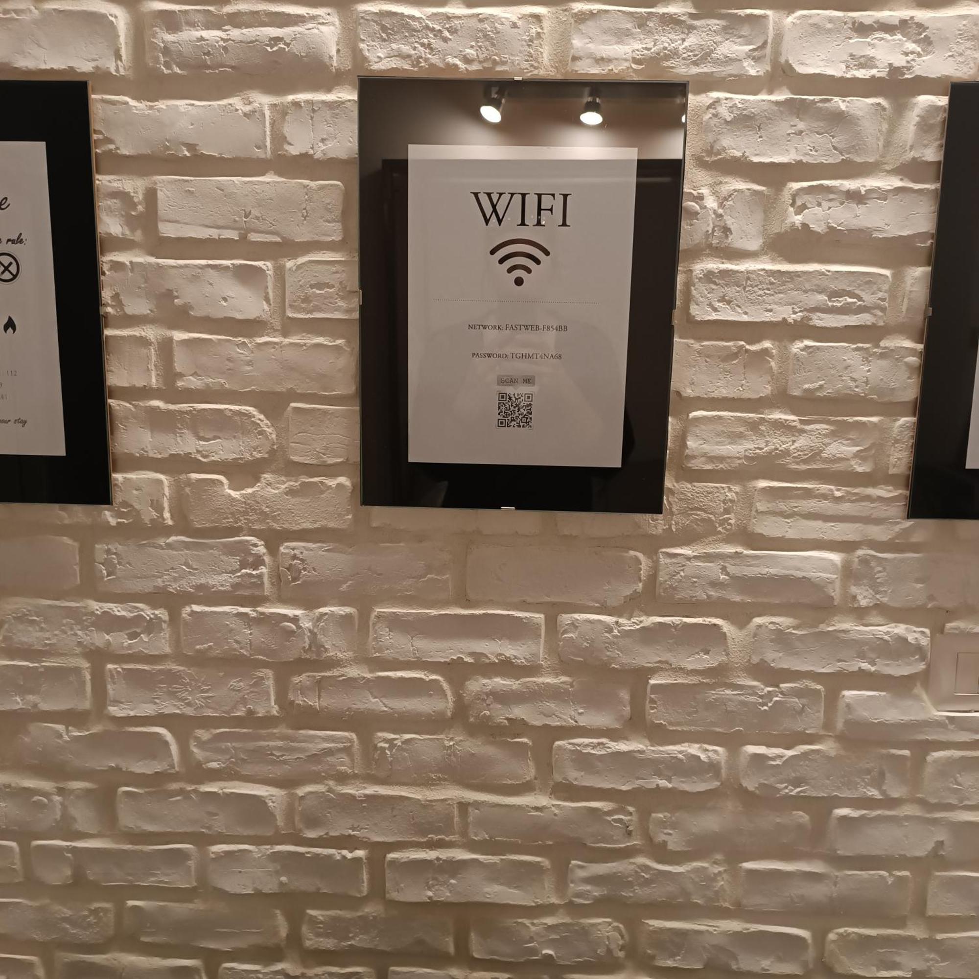 White Apartment Roma Ngoại thất bức ảnh